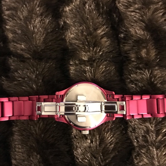 Pink Timex Watch - Picture 5 of 8